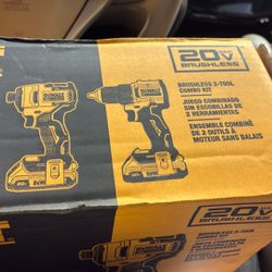 Dewalt 2 Combo Tool Kit