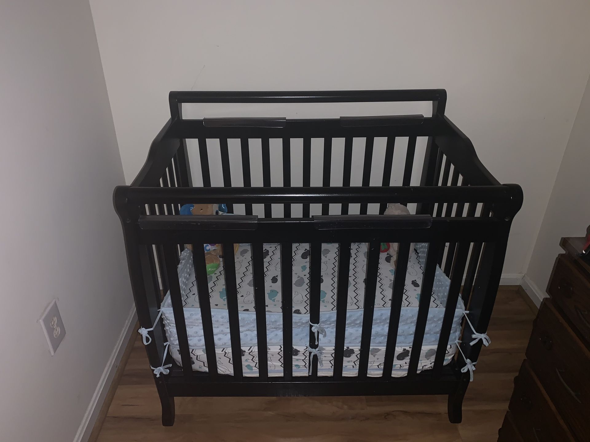 Mini Crib GUC