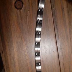 Ladies Bracelet.... Heavy