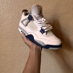 Air Jordan 4 Retro "Midnight Navy”