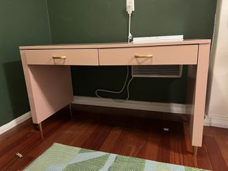 cute pink dress and chair for free