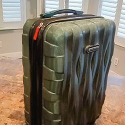 Samsonite Suitcase 