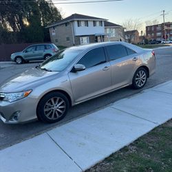 2013 Toyota Camry Hybrid