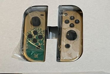 Official Nintendo Switch Dock And Joycons Zelda TOTK Edition 