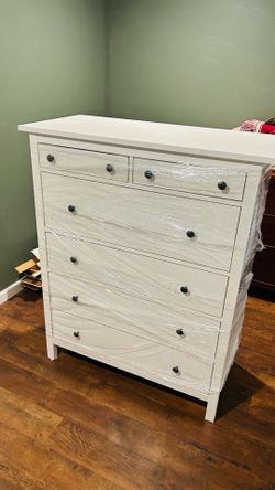 Hemnes dresser