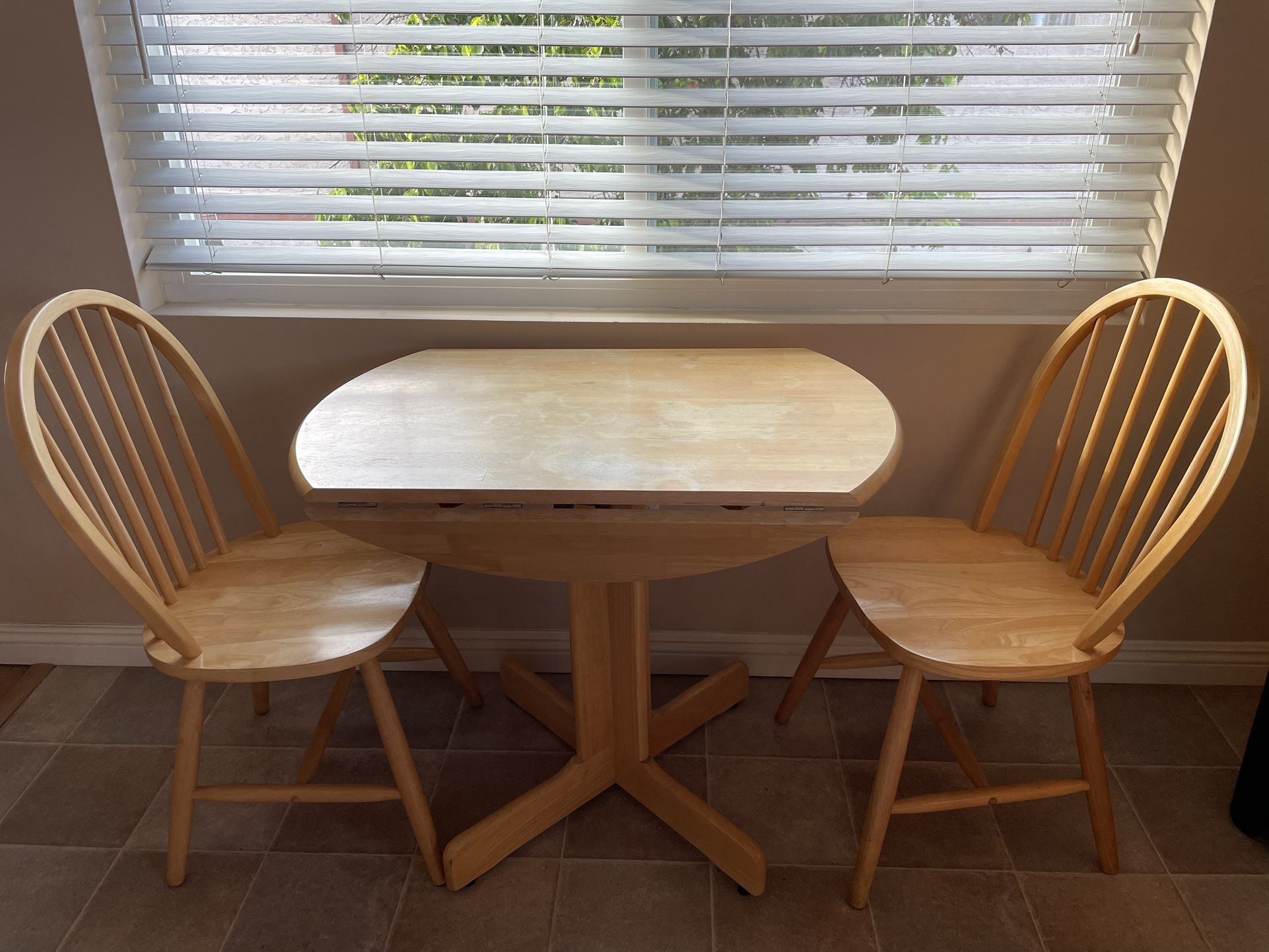 Small 2 Person Dinette