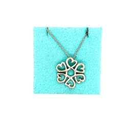 T&Co. 925 Flower Heart Necklace