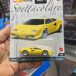 Hotwheels Premium Lamborghini Countach LP-5000 QV 1:64 Scale Diecast Collectible
