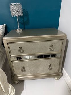 2 Metallic - champagne - gold night stands