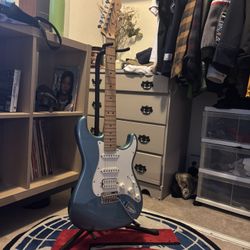 Fender Stratocaster 