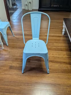 Decorative stackable chairs