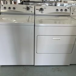 Barely Used Kenmore Top Load Washer And Electric Dryer Set