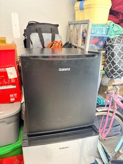 Galanz Mini Fridge Compact Refrigerator
