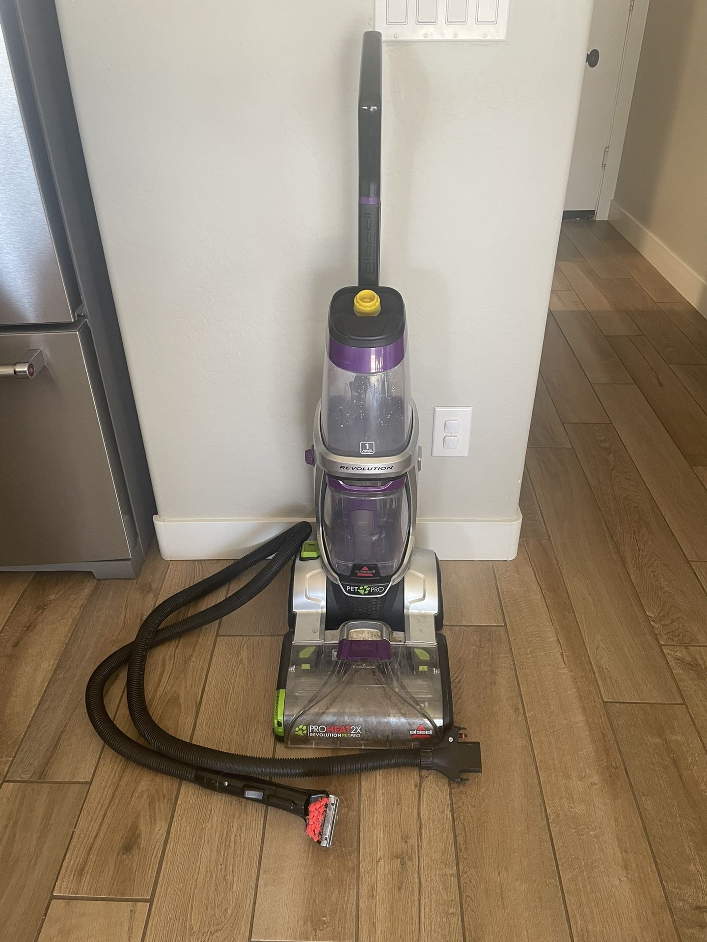 BISSELL Pet Pro. Revolution- Carpet And Spot Cleaner
