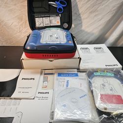 Philips M5068A HeartStart Onsite AED Defibrillator