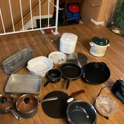 Many Items For The Kitchen, Slow Cooker, A Few Pots With Covers, Big Salad Bowl And More ( NO SHIPPING)