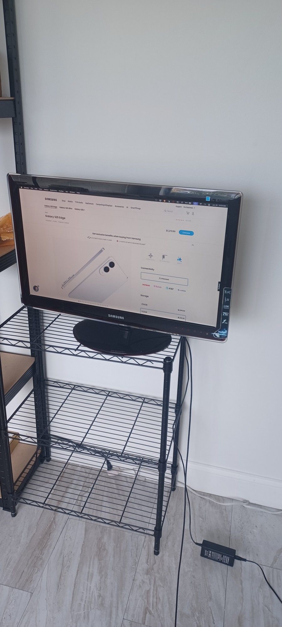 Samsung Computer Monitor