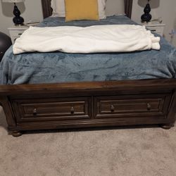 Queen Size Bed And Frame 