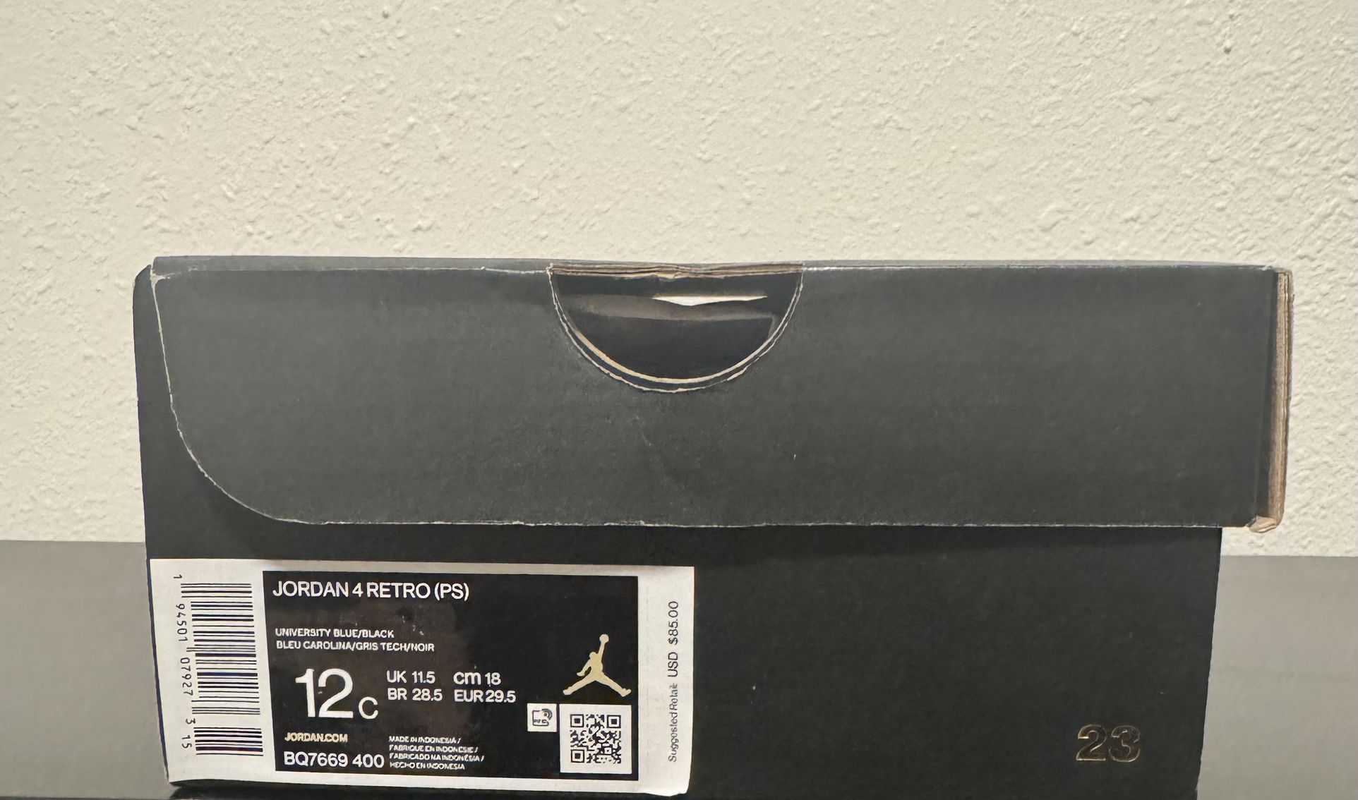 Jordan 4 Retro