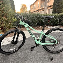TREK Mountain Bike Marlin 4 Gen 3