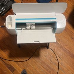 Cricut  Machine