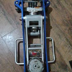Pittsburgh Automotive Racing Floor Jack 