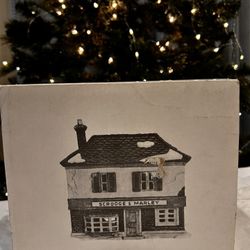 Heritage Village Collection - Scrooge & Marley Counting House