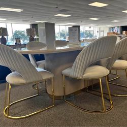 Glam Dining Table Set