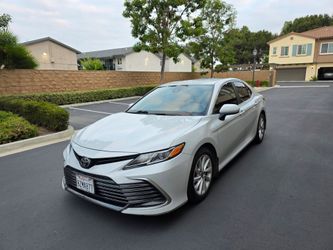 2022 Toyota Camry LE one owner