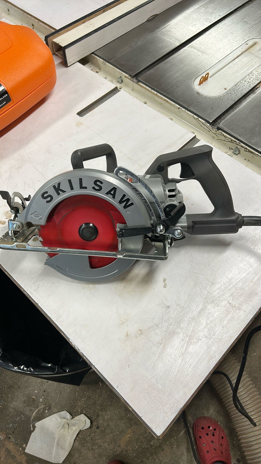 Skilsaw Wormdrive Saw