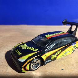 Hot Wheels Racing Ford Focus