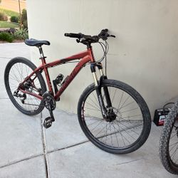 Specialized Mountain Bike 