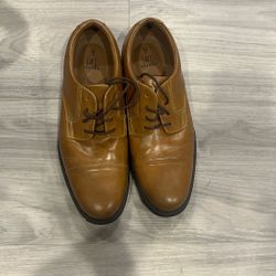 Dress Shoes Size 9
