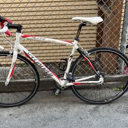 Specialized Road Bike 170-175cm 