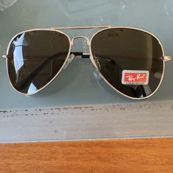 Ray-Ban Sunglasses 