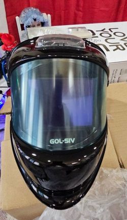 GOL-SIV auto-darkening welding helmet featuring a wide-view lens.  The helmet is likely equipped with a solar-powered or battery-operated LCD filter d