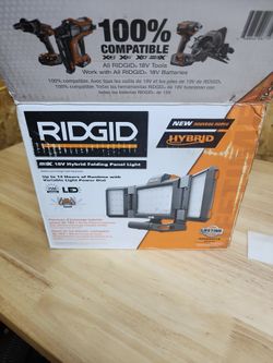 RIDGID 18V Hybrid Folding Panel Light (Tool Only)