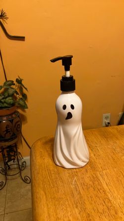 Ghost hand soap dispenser