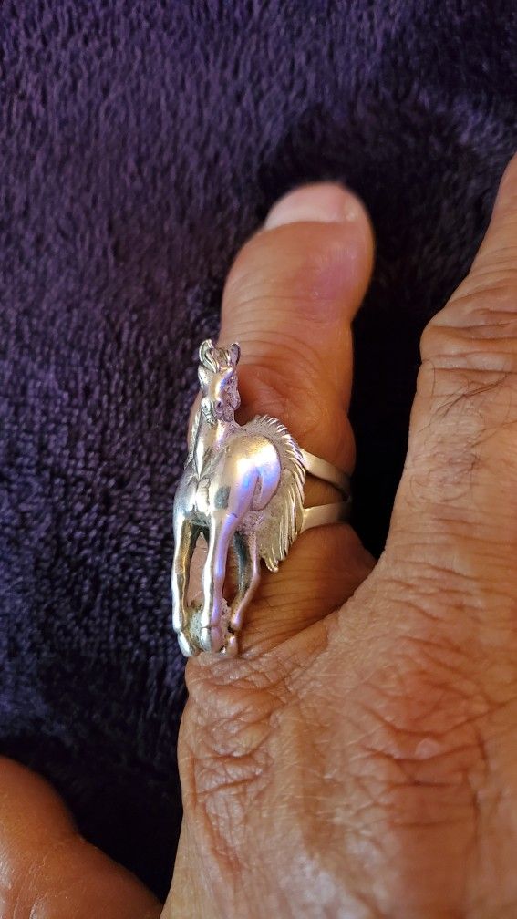 Vintage Carol Felley Western Sterling Silver Stallone Ring