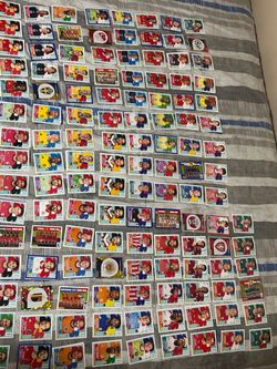 TRADING PANINI WORLD CUP STICKERS