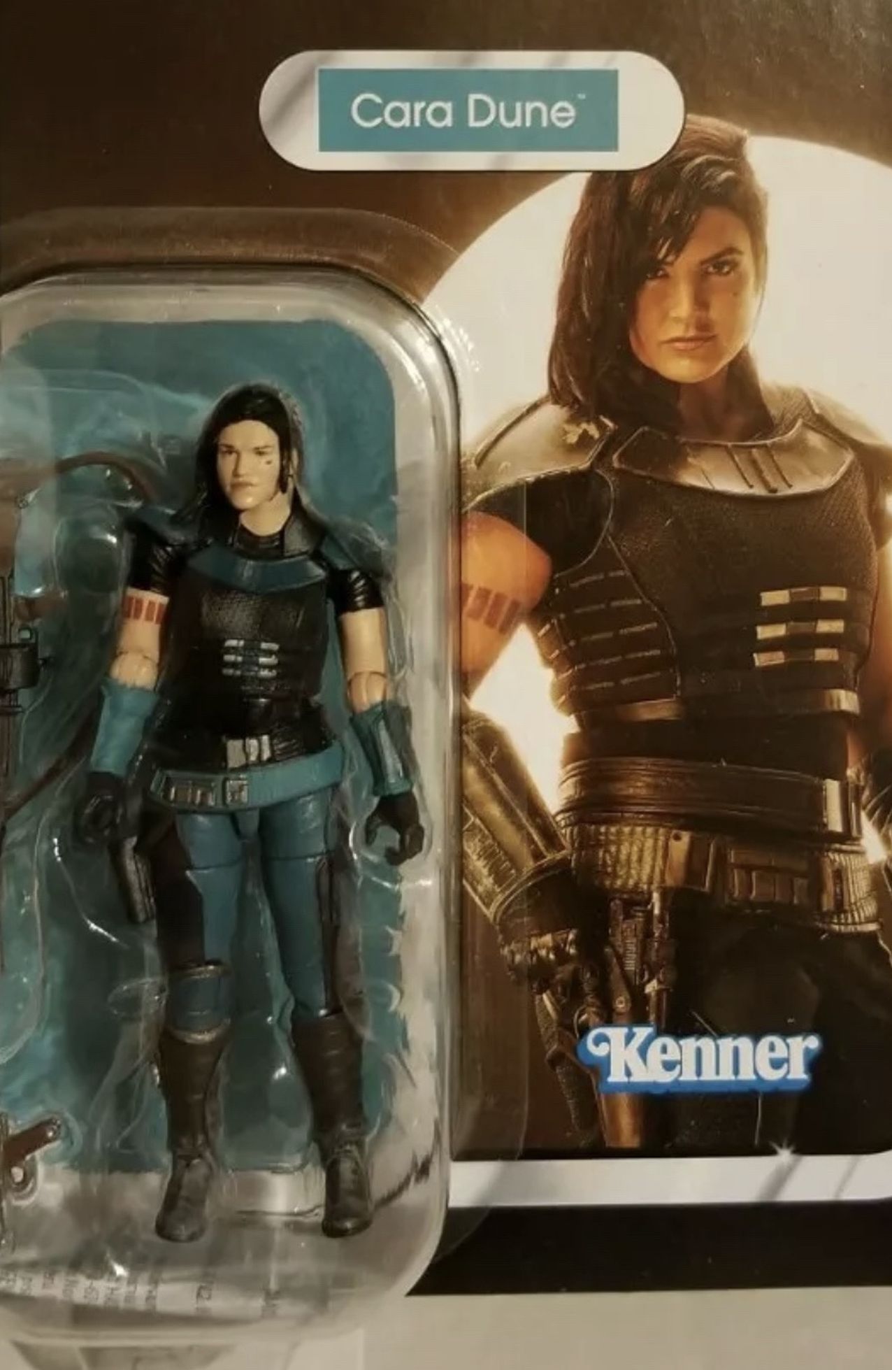 Hasbro The Vintage Collection: The Mandalorian - Cara Dune Action Figure