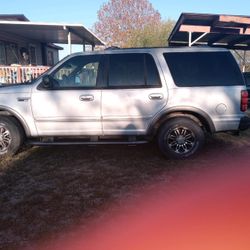 1999 Ford Explorer