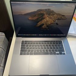 MacBook Pro 2019  16' 512SSD touch bar