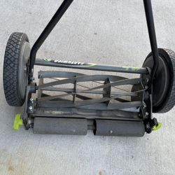 Earthwise 16in 7 Blade Reel Mower