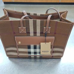 BURBERRY Medium Check Canvas Freya Tote