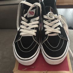 Pre School Size vans 2.5