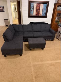 Like new Sofa with Automan