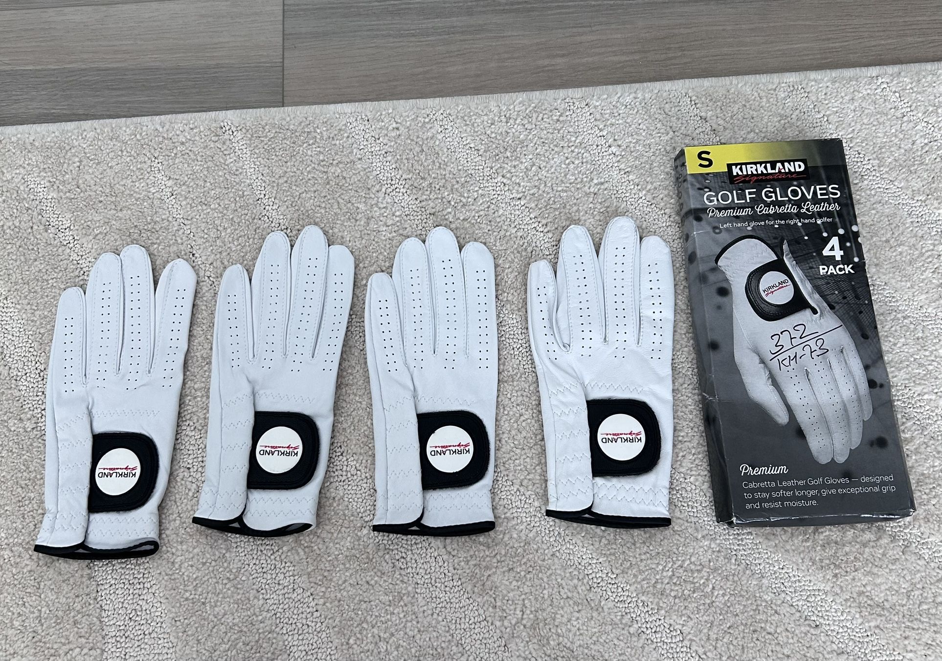 Kirkland Left Hand Golf Gloves S