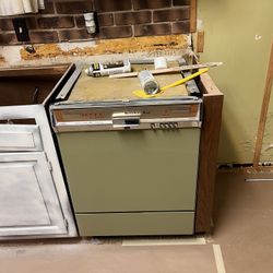1960-70 Stove Dishwasher And HoodRange 