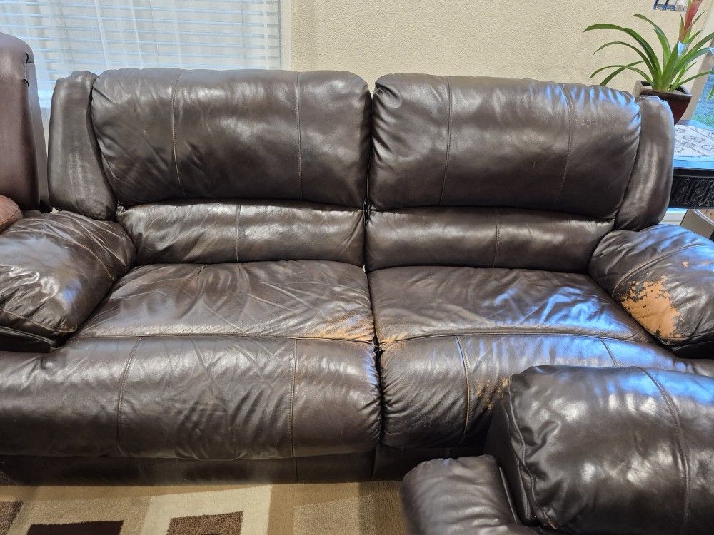 Leather Sofas 2 Seaters+2Seaters